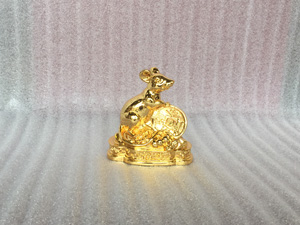 Tượng đồng Chuột ôm đồng tiền mạ vàng cao 10cm - Q0331
