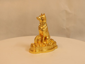 Tượng đồng con Chó dát vàng cao 10cm - Q0107