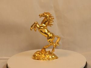 Tượng đồng con Ngựa dát vàng cao 20cm - Q0101