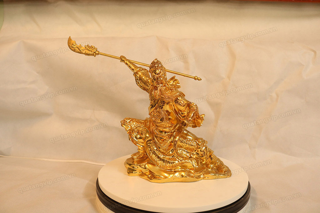 Tượng đồng Quan Công múa đao cao 25cm mạ vàng - Q0198